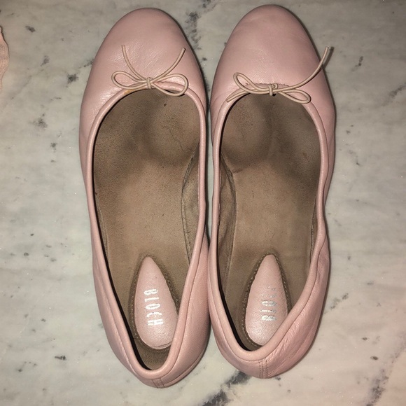 SOLD Bloch Pearl Pink Ballet Flats - Picture 4 of 7